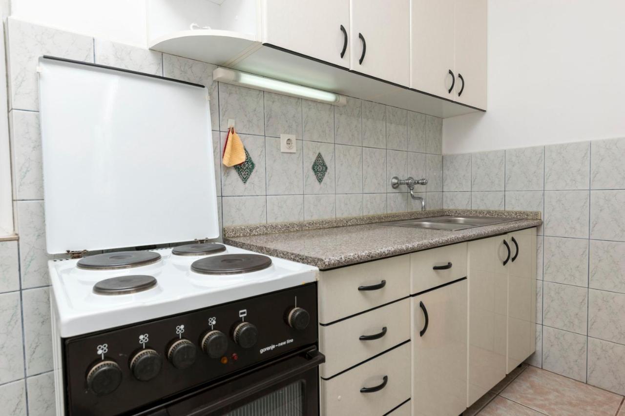 Apartments Neda Трогир Екстериор снимка